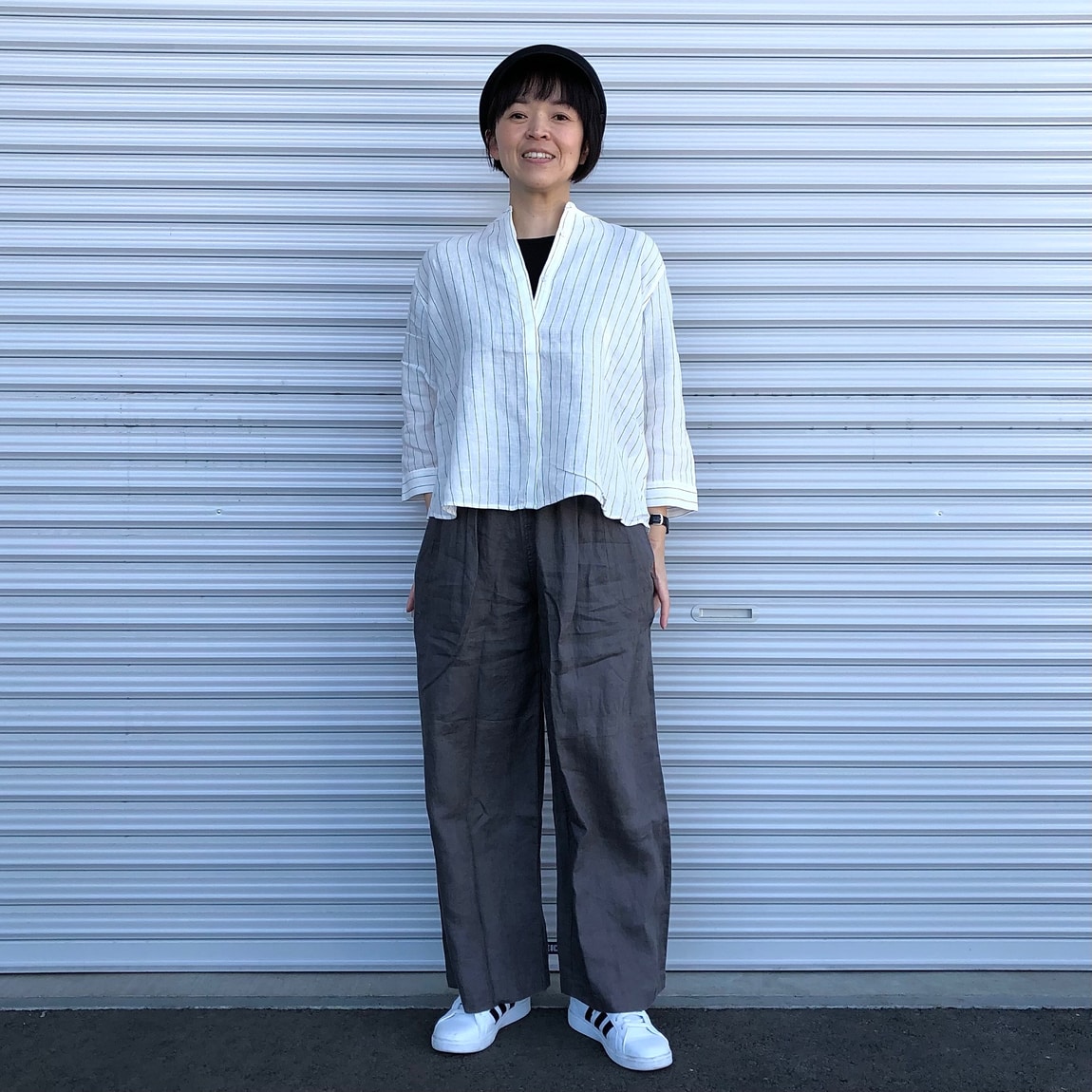 格調とやわらかさを纏う　最高級浜縮緬の紋付色無地フルセット　新品　157/67 男児袴：BY156 【五歳】黒帆船×黒縞(BY164) 七五三男児袴レンタル